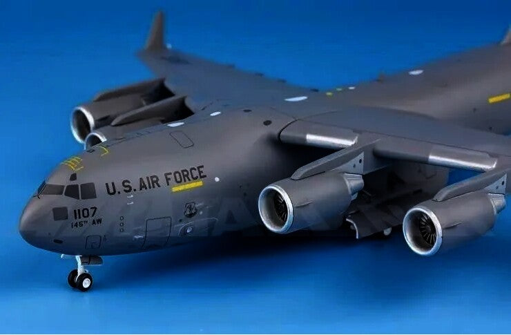 1:200 GeminiJets U.S. AIR FORCE Boeing C-17A Globemaster III Plane Diecast Model