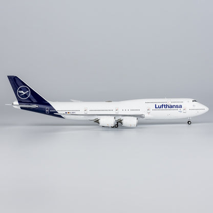 1:400 NGmodels Lufthansa Boeing 747-8 Passenger Airplane Diecast Plane Model
