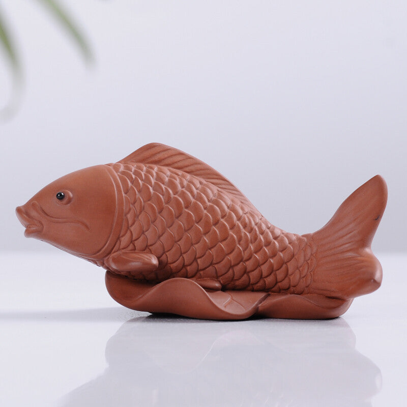 1PC Yixing Zisha Tea Pet Fish Tea Play Purple Clay Ornament Fish Statue Tea Pet