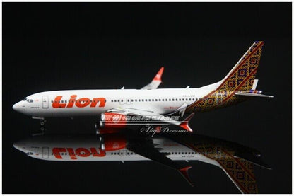 1:400 Phoenix Lion BOEING 737-8MAX Passenger Airplane Diecast Aircraft Model