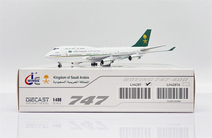 JC Wings Kingdom of Saudi Arabia for Boeing B747-400 HZ-HM1 1/400 Aircraft Model