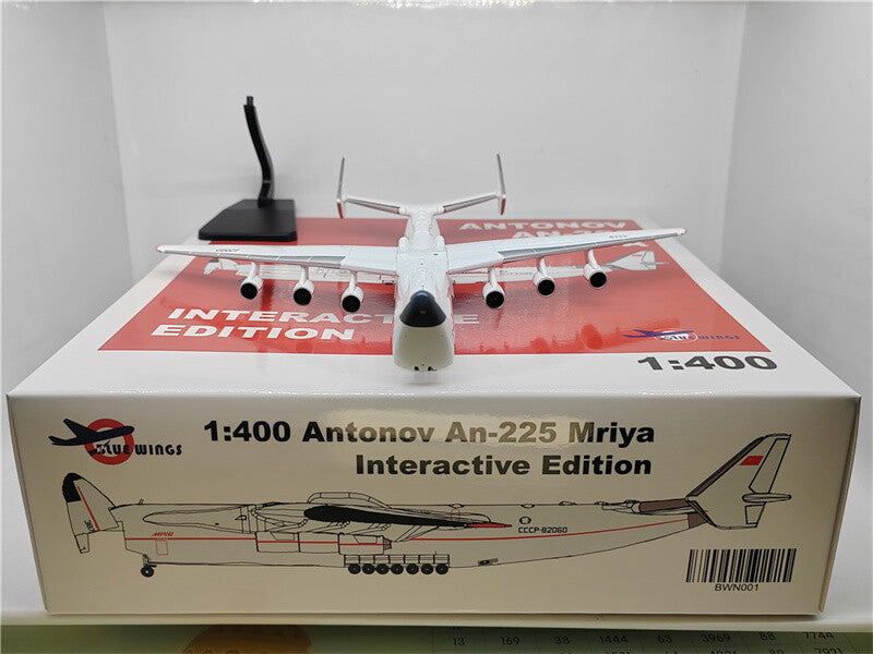 Blue wings Antonov AN-225 Mriya CCCP-82060 Interactive Edition 1/400 Plane Model