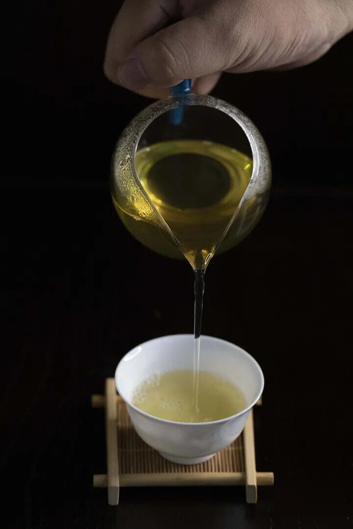 357g Yunnan 2021 Tea Nannoushan Head Spring Ancient Tree Pu'er Raw Tea Cake Tea