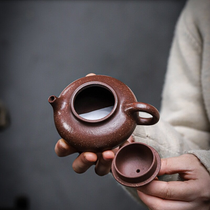 180cc True Yixing Zisha Clay Tea Pot Handmade Master Pot Marked Chinese Teapots