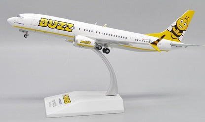 1:200 JC Wings BUZZ BOEING 737 MAX 8 Passenger Airplane Diecast Aircraft Model