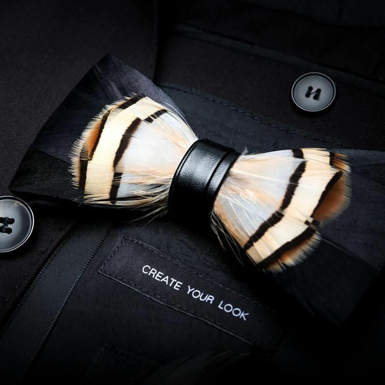Men's Luxury Bowtie 12x5cm Peacock Feather Leather Bow Ties Fashion Party Formal