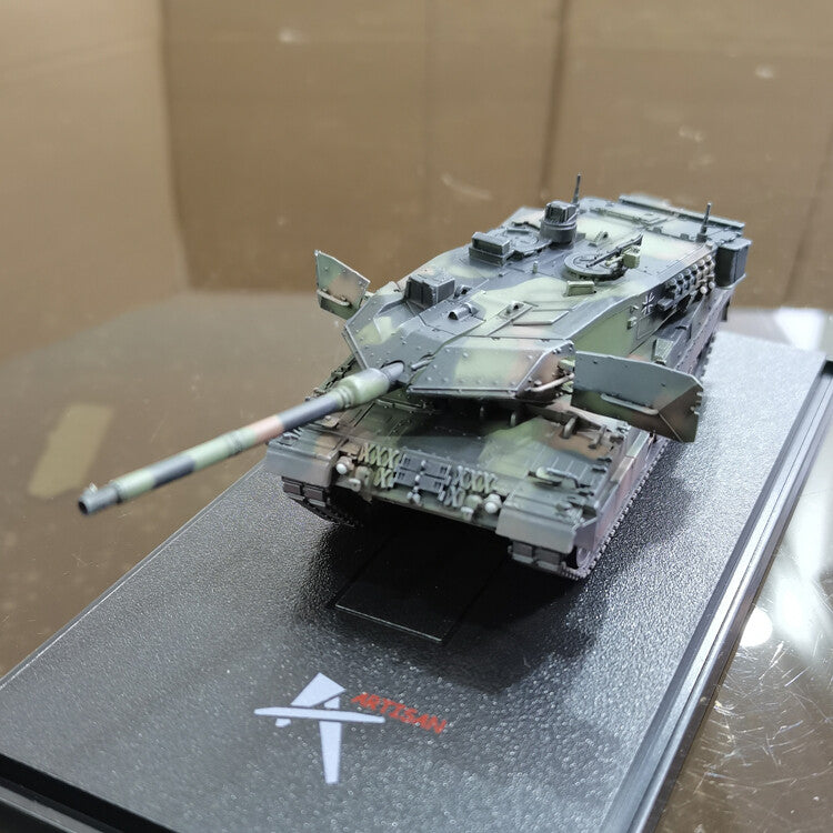 1/72 German Leopard 2A7 Main Battle Tank Model Tricolor Camouflage Coating
