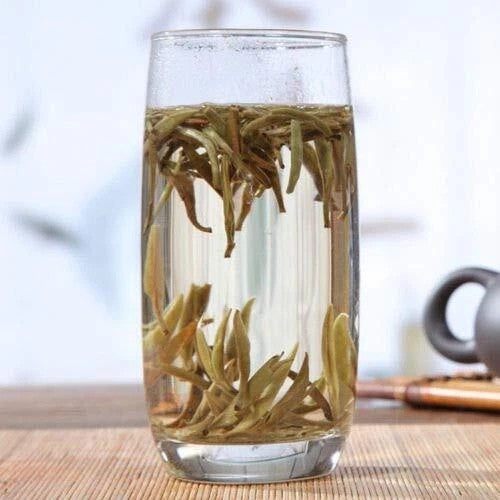 Chinese Fuding White Tea Silver Needle Bai Hao Yin Zhen Tea Cake 300g Big Leaf