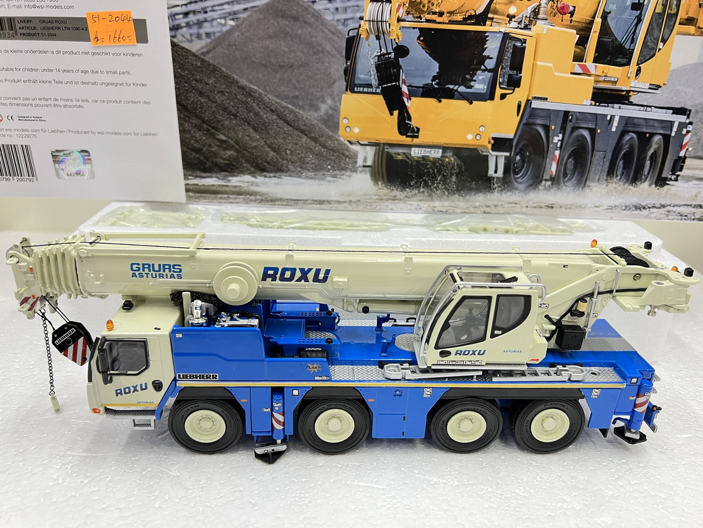 1:50 LIEBHERR LTM 1090-4.2 Crane Machine Construction Equipment Diecast Model