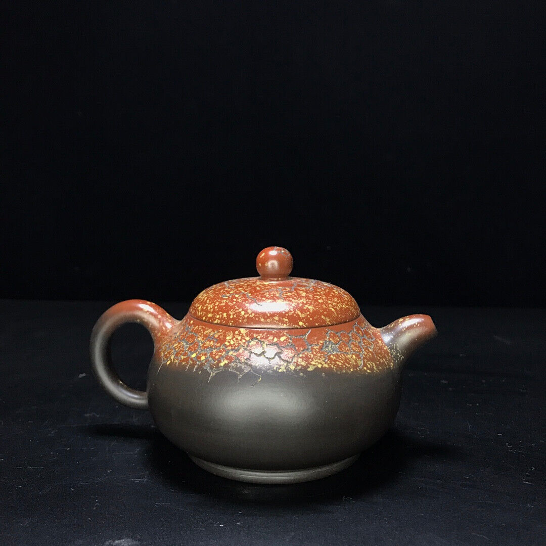 Chinese Yixing Zisha Clay Handmade Exquisite Teapot （乳鼎小壶 底款：如图）