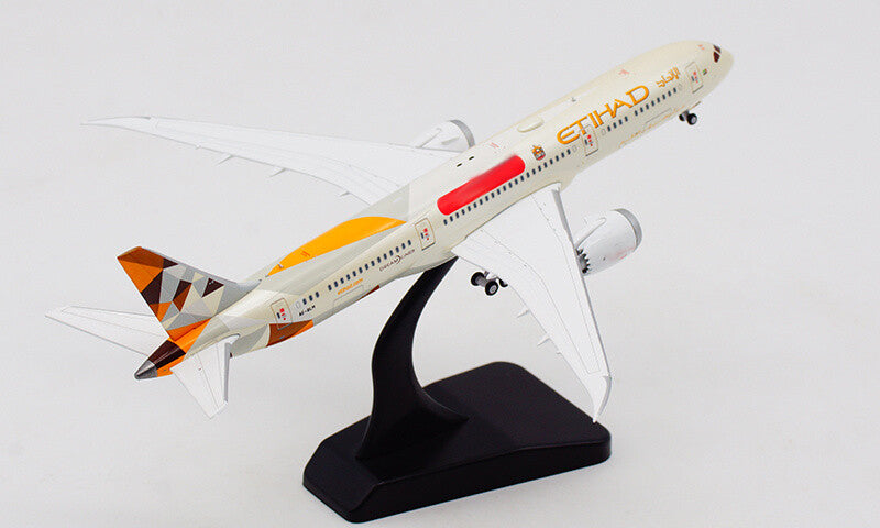 JC Wings Etihad Airways for Boeing 787-9 A6-BLM 1:400 plane Pre-built model