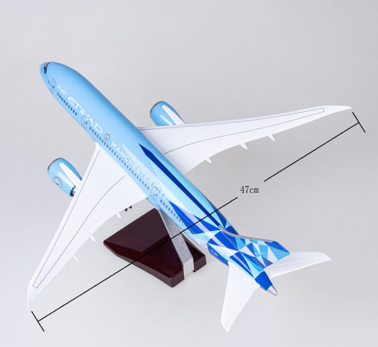 1:130 43CM ETIHAD MACHESTER CITY BOEING 787 Airplane Landing Gear Resin Model