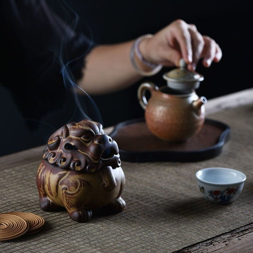 Chinese Suanni Ceramic Incense Burner Tea Table Ornament for Agarwood Sandalwood