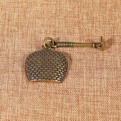 Solid Brass Dustpan Hoe Keyring Figurine Small Statue Home Ornament Collectibles