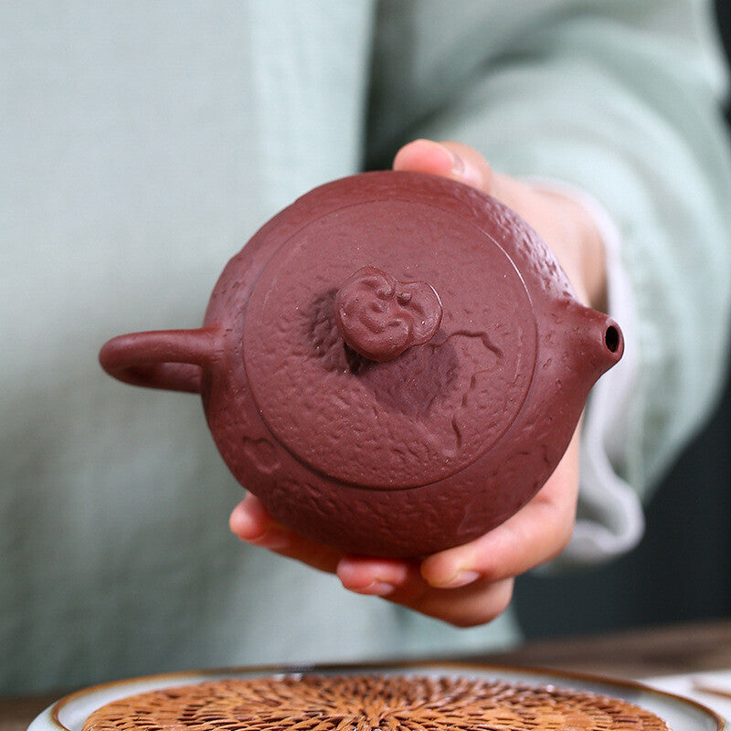China Yixing Zisha Pottery Purple Clay Handmade 120cc Malleolar Stria Teapot