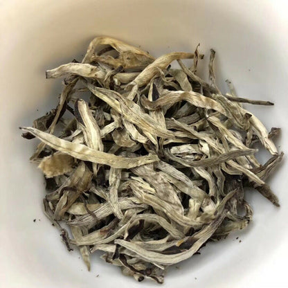 Fuding White Tea 2016 Silver Needle White Tea Cake Baihao Yin Zhen 300g -