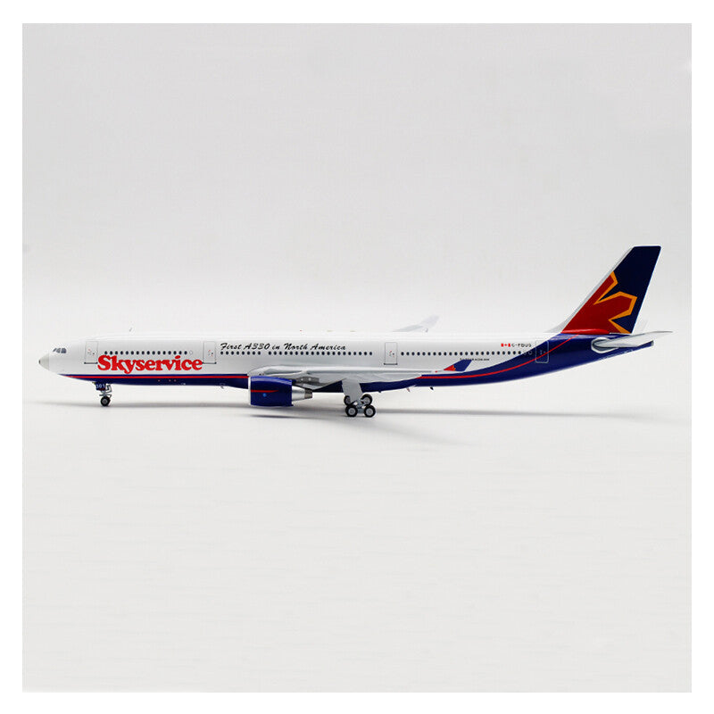 Inflight SKYSERVICE AIRBUS A330-300 1/200 diecast plane model aircraft C-FBUS