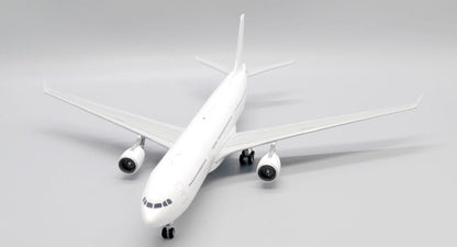 1:200 32CM JC Wings AIRBUS A330-300 Blank Airplane GE Engine Diecast Plane Model