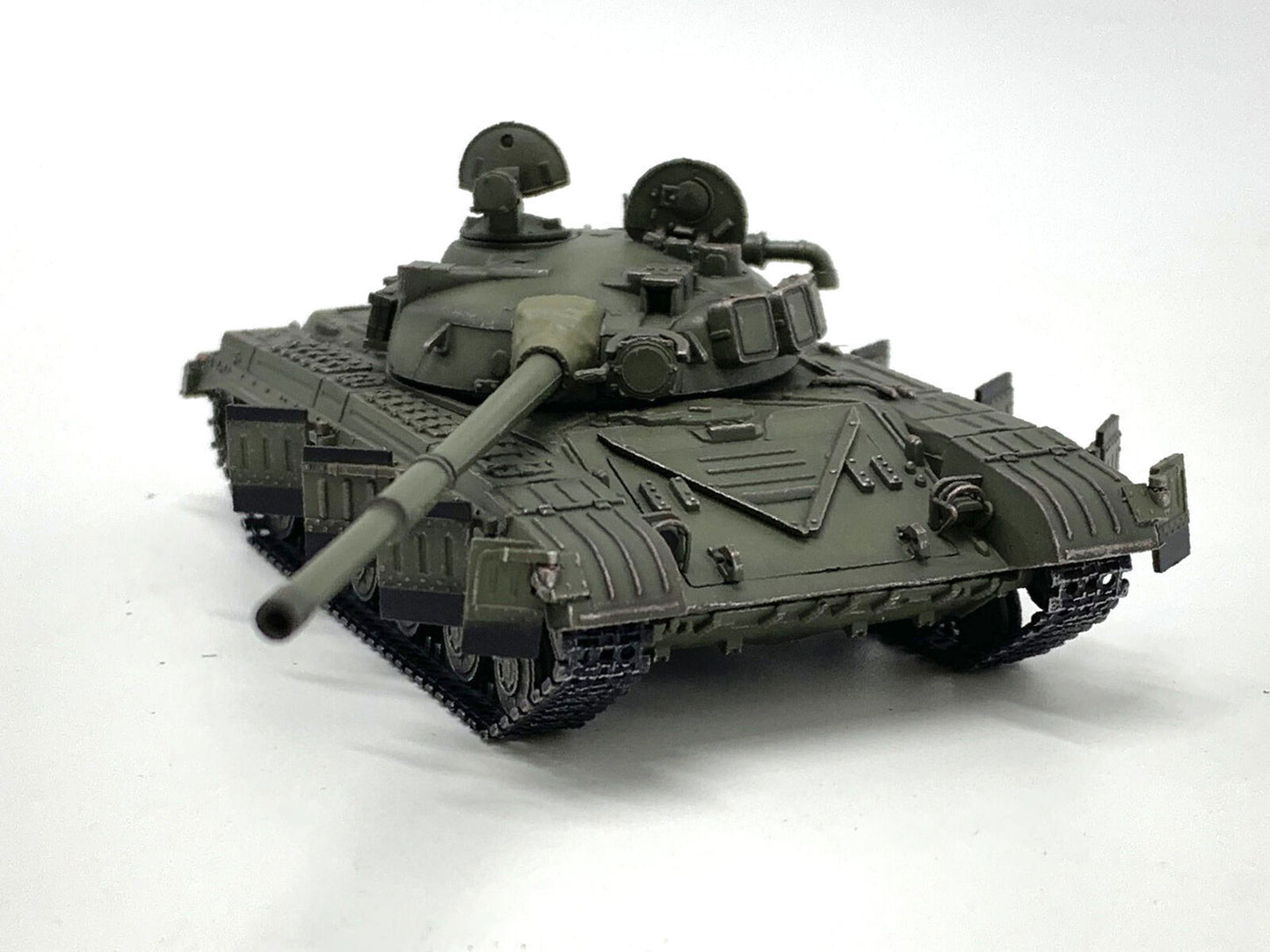 ARTISAN 1/72 Soviet T-64 Main Battle Tank Splicing Track + Modification Model