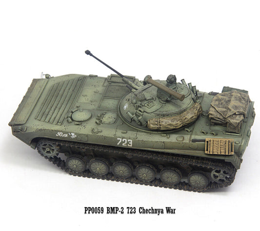 1/72 Russian BMP-2 Infantry Tank Model 723 Chechen War