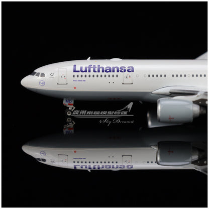 1:400 Phoenix Lufthansa AIRBUS A330-200 Passenger Aircraft Diecast Plane Model