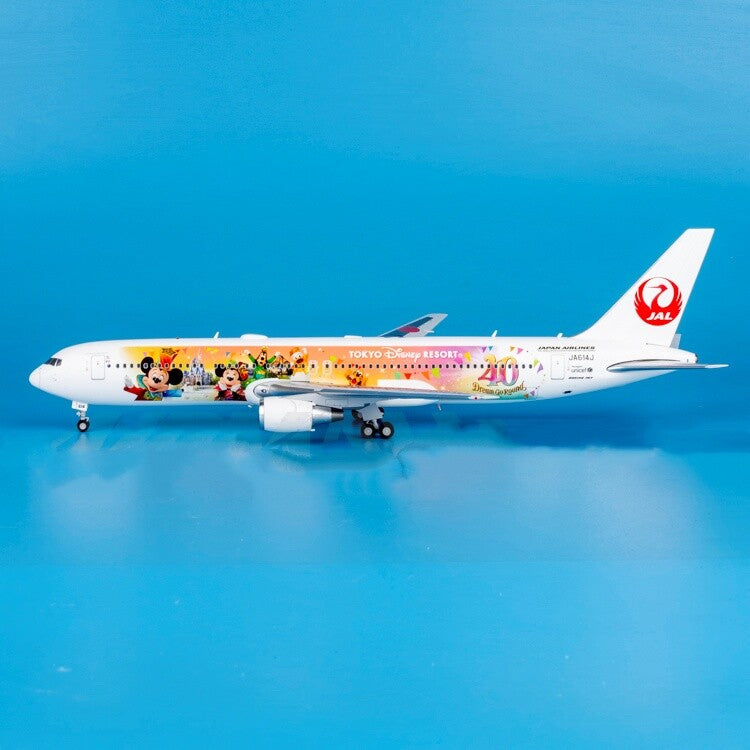 27CM 1:200 JC Wings Japan Airlines B767-300ER Passenger Airplane Diecast Model