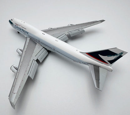 1:400 YY Wings CATHAY PACIFIC BOEING 747-400 Flap Down Airplane Diecast Model