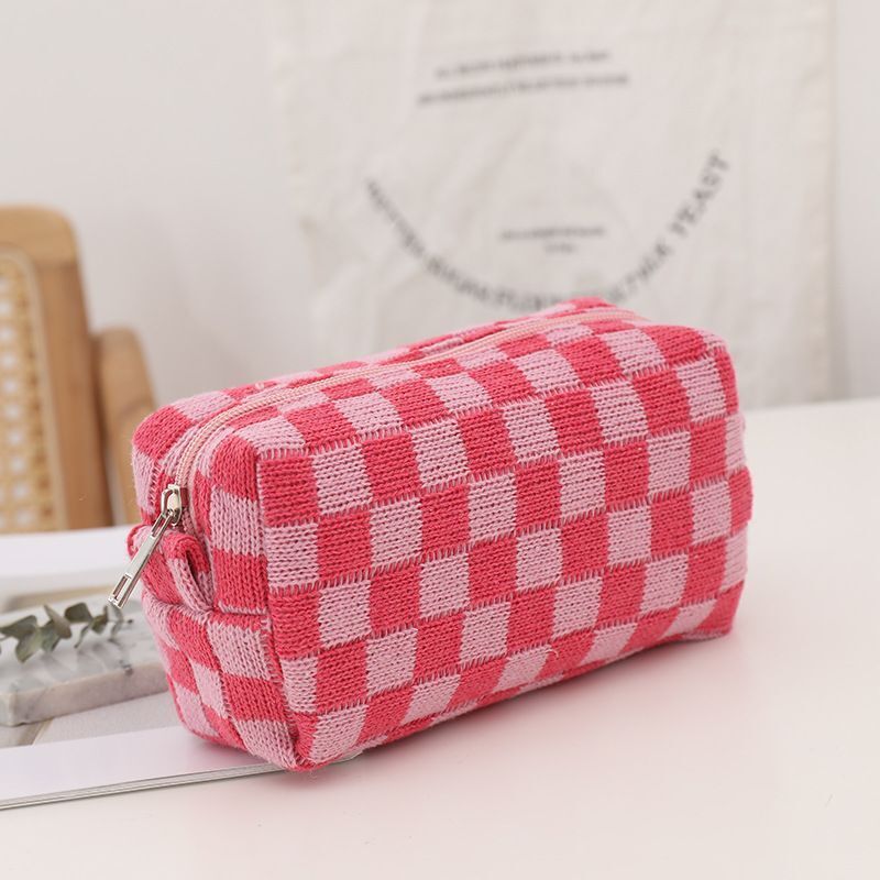 Checkerboard Knitted Cosmetic Bag Large Lattice Makeup Plaid Storage Organizer