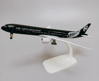 19CM AIR NEW ZEALAND BOEING 777-300ER Passenger Airplane Diecast Aircraft Model