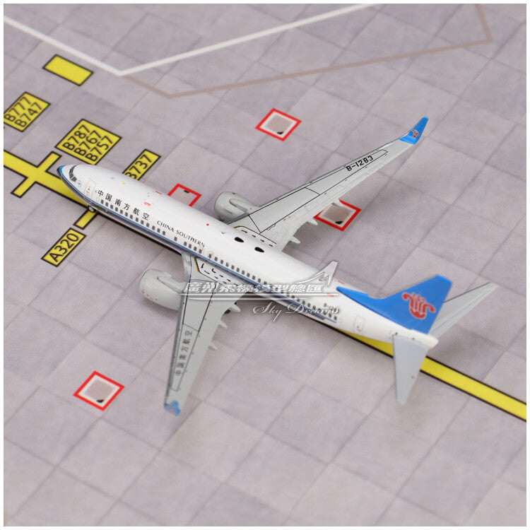 1:400 JC Wings CHINA SOUTHERN Boeing 737-800 Passenger Airplane Diecast Model