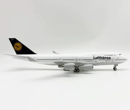 30CM Lufthansa BOEING 747-400 Passenger Plane Landing Gear Resin Aircraft Model