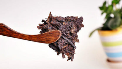 High Cost-effective Pu Er Tea 250g Chinese Oldest PuEr Tea Puerh Tea Pu-erh Tea