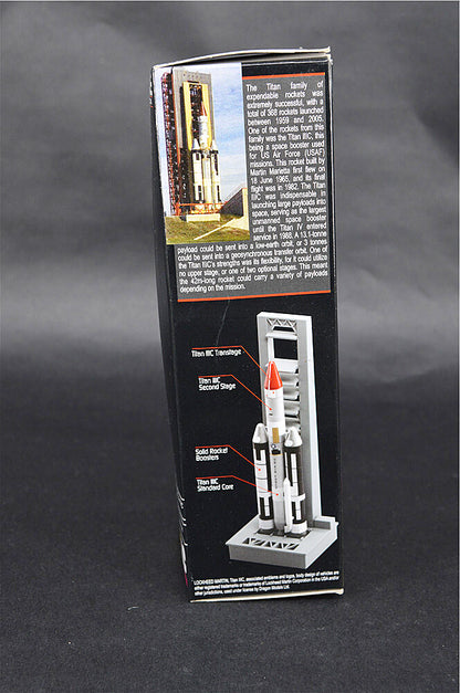 for DRAGON Titan IIIC w/Launch PAD Maiden Flight 1/400 Diecast Rocket Model