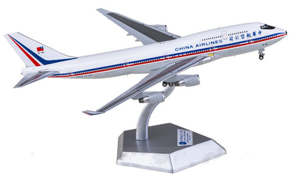 1:400 Kylin China Airlines Boeing 747-400 Passenger Airplane Diecast Model