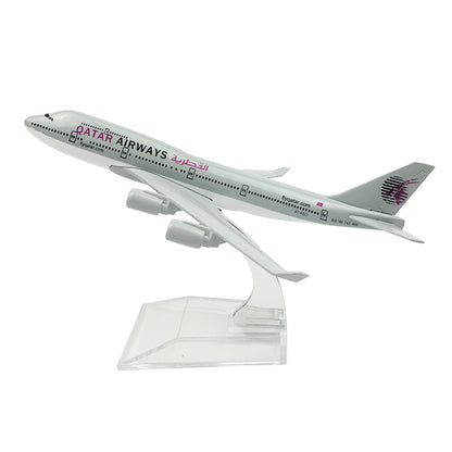 1:400 16cm B747 Qatar Airways Airplane Model Alloy Plane Diecast Display Model