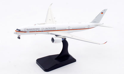 1:400 Aviation BUNDESREPUBLIK DEUTSCHLAND AIRBUS A350-900 Airplane Diecast Model