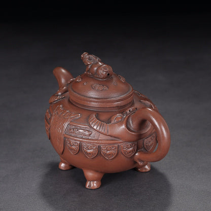 Chinese Yixing Zisha Clay Handmade Exquisite Teapot （牛气冲天 底款：葛逸云）