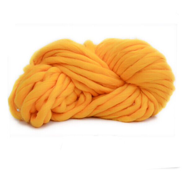 Hot Sale 250g Chunky Wool Yarn Bulky Arm Knitting Wool Roving Crocheting Yarn