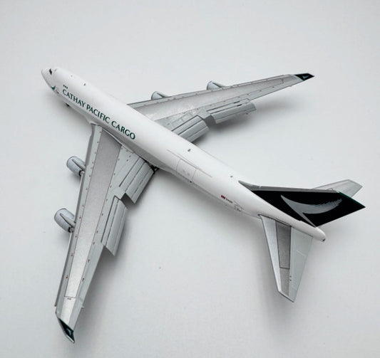 1:400 YY Wings CATHAY PACIFIC CARGO B747-400F Flap Down Airplane Diecast Model