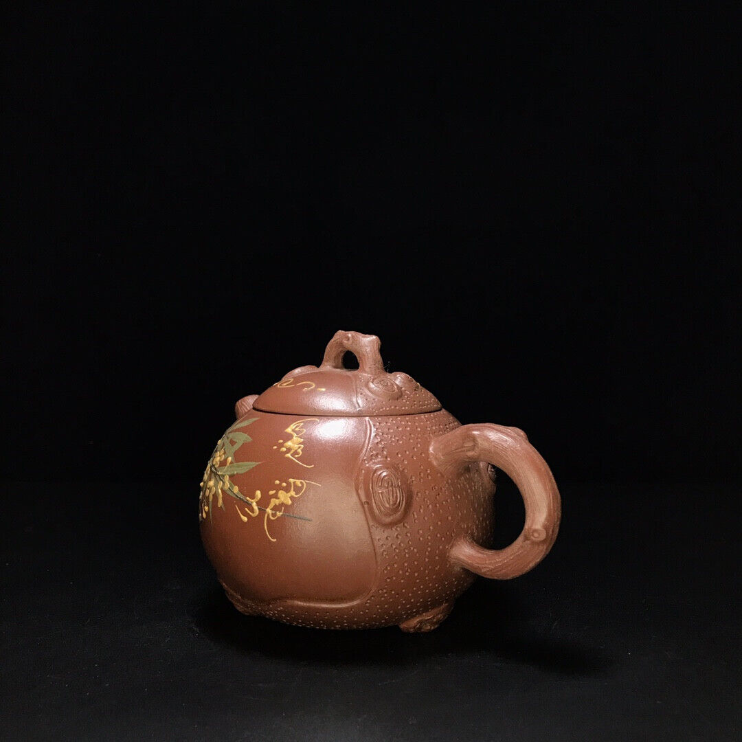 Chinese Yixing Zisha Clay Handmade Exquisite Teapot （梅花西施 底款：顾景舟）