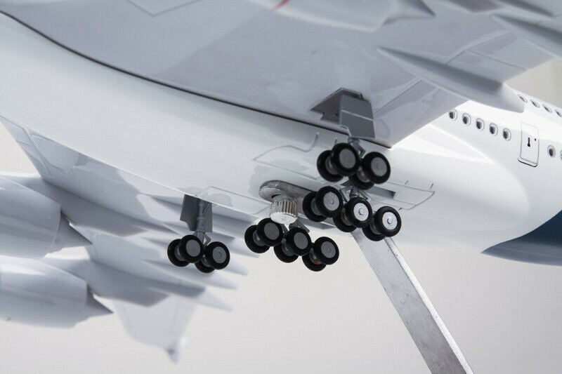1:200 37CM AIRBUS A380 Passenger Airplane Landing Gears Resin  Aircraft Model