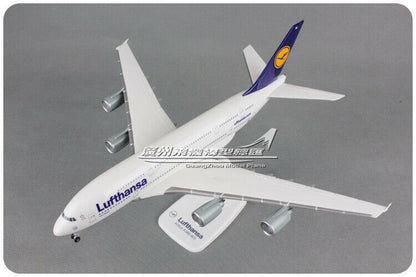 1:250 30CM Lufthansa AIRBUS A380 Passenger Airplane ABS Plastic Aircraft Model