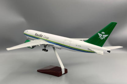 1:157 47CM Saudi Cargo BOEING 777-300ER Aircraft Landing Gear Resin Plane Model