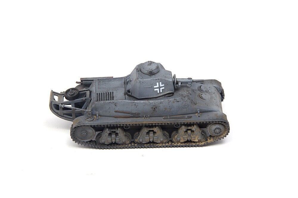 S-Model 1/72 CP0007 German 38H735(f) Light Tank Finished Static Model Ornament