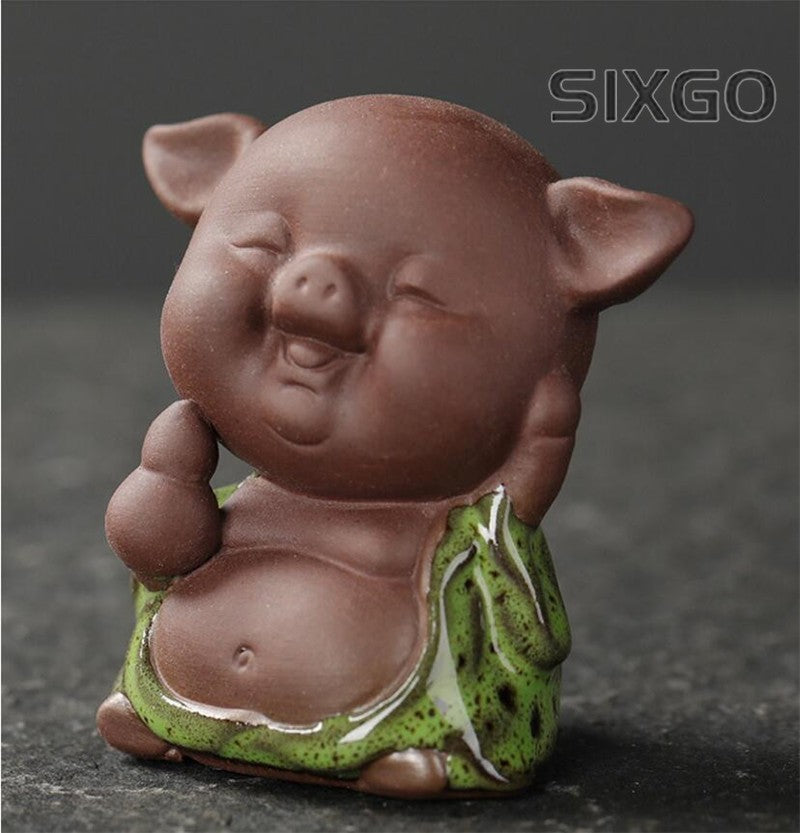 1 PCS Purple Clay Lovely Pig Figurine Ornament Fingertip Small Tea Pets Crafts