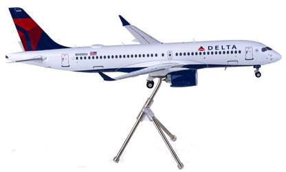 1:200 GeminiJets DELTA AIRBUS A220-300 Passenger Airplane Diecast Aircraft Model