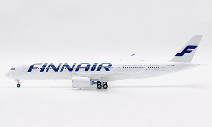 1:200 33CM InFlight FINNAIR AIRBUS A350-900 Passenger Airplane Diecast Model