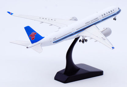 1:400 JC Wings CHINA SOUTHERN AIRBUS A350-900XWB Airplane Diecast Plane Model