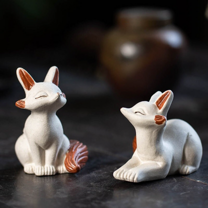 Zisha Clay Teapet White Nine-tailed Fox Tea Animal Tea Accessories