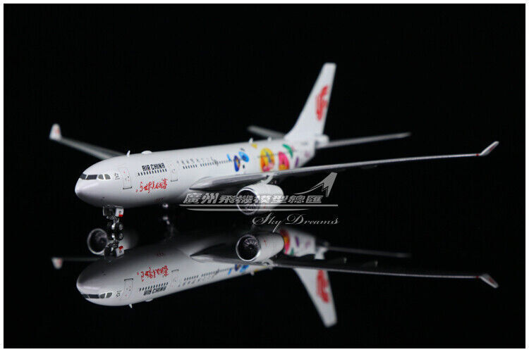1:400 Phoenix Air China AIRBUS A330-200 Passenger Airplane Diecast Plane Model
